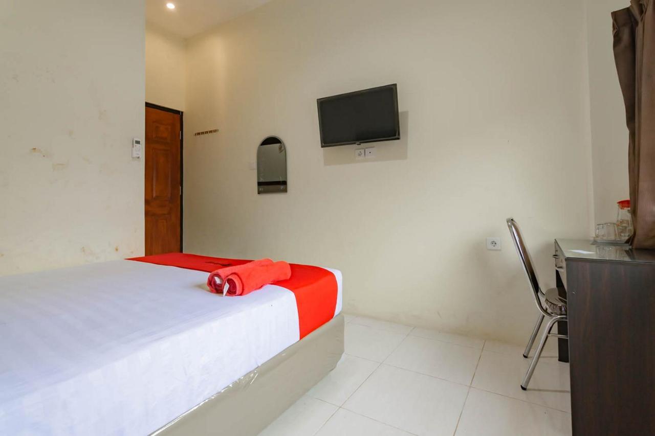 Reddoorz Near Arka Sepinggan Airport Balikpapan Hotel Exterior foto