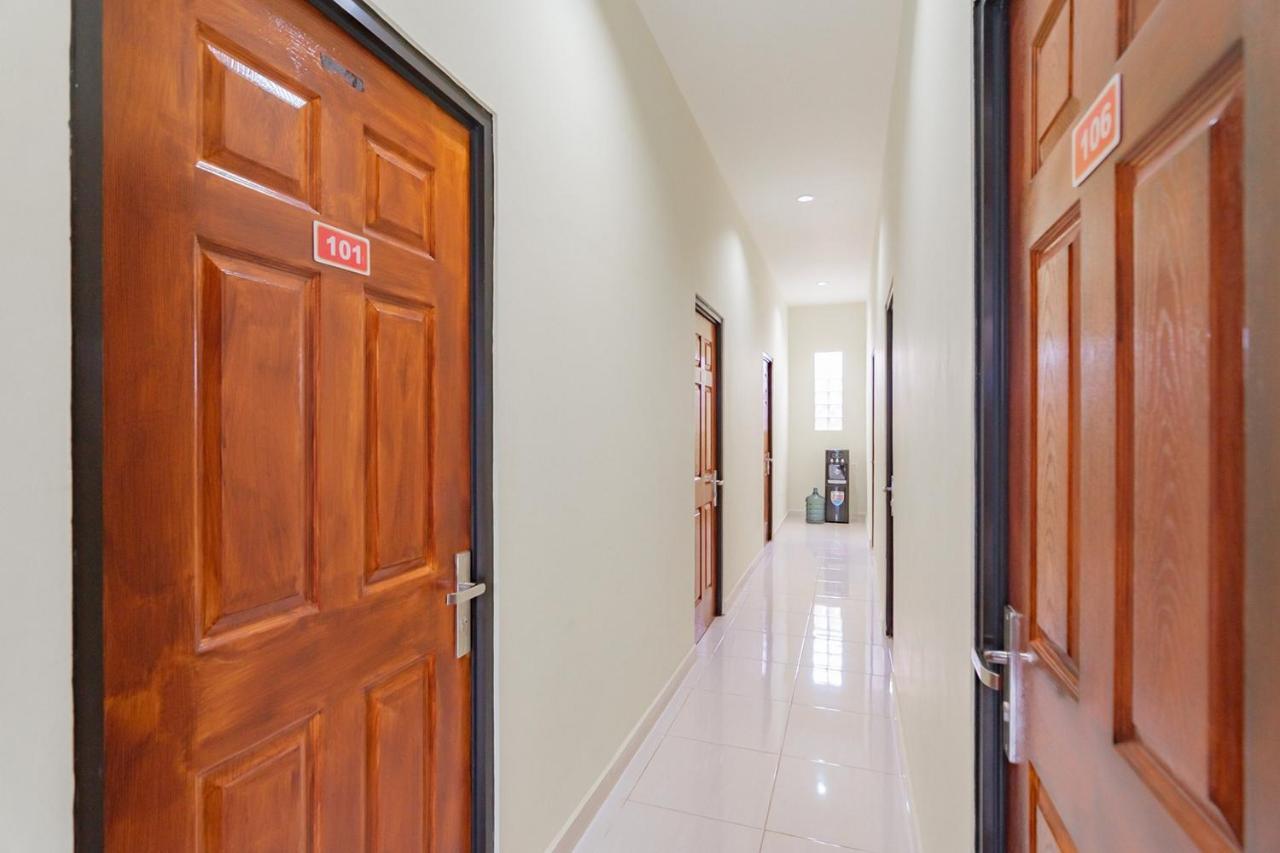 Reddoorz Near Arka Sepinggan Airport Balikpapan Hotel Exterior foto